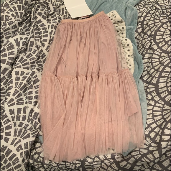 TULLE MAXI SKIRT IN GLITTER PINK - Picture 3 of 3